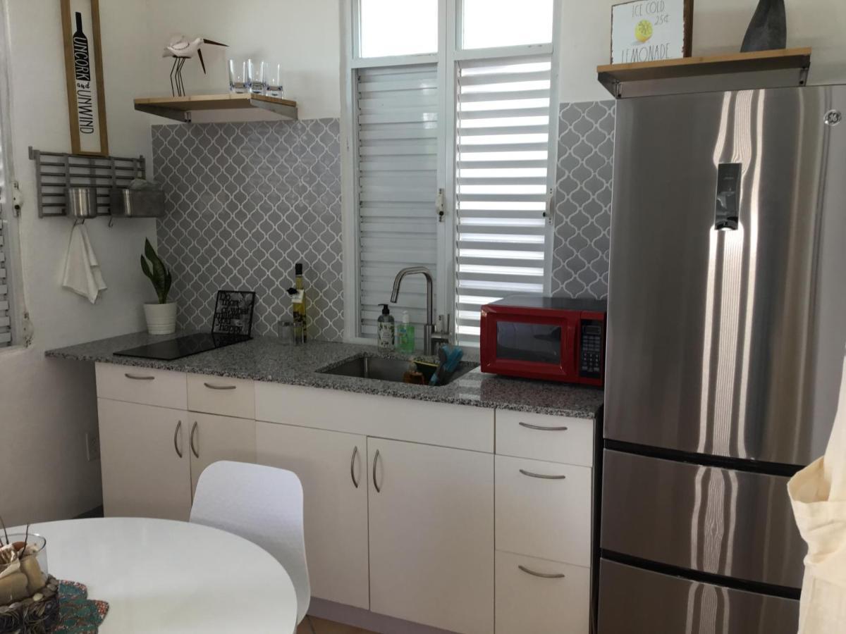 One Bedroom Apt 30 Steps From Prime Beach Generator Parking Included ซานฮวน ภายนอก รูปภาพ